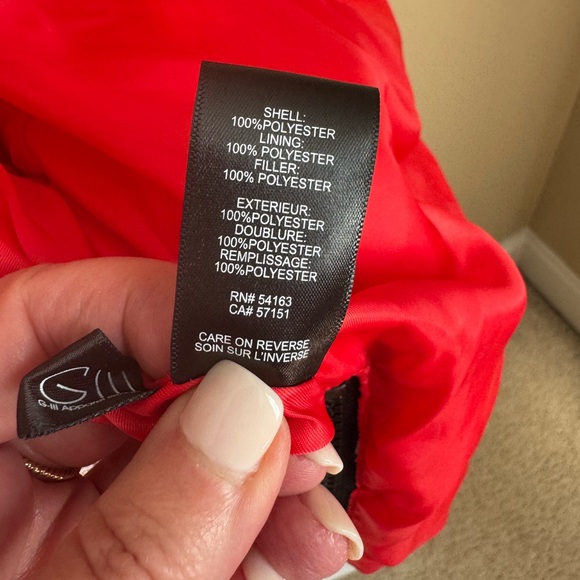 Kenneth Cole Cire Short Exposed Zip Hooded Puffer Jacket in Red NWT, $175 Retail - Picture 11 of 11